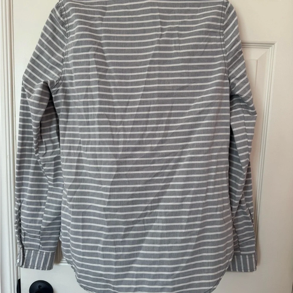 Like New Roxy Striped Button-Up Shirt - Picture 5 of 5